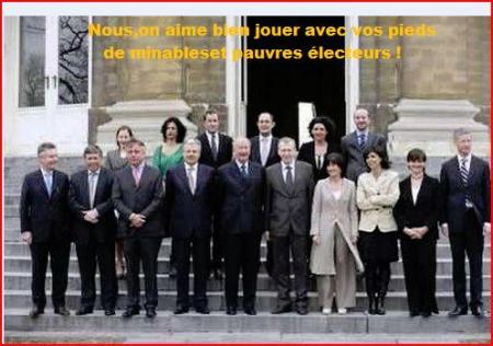 VAS-Y ET CAUSES TOUJOURS