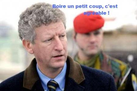 OU IL Y DE LA GENE.....